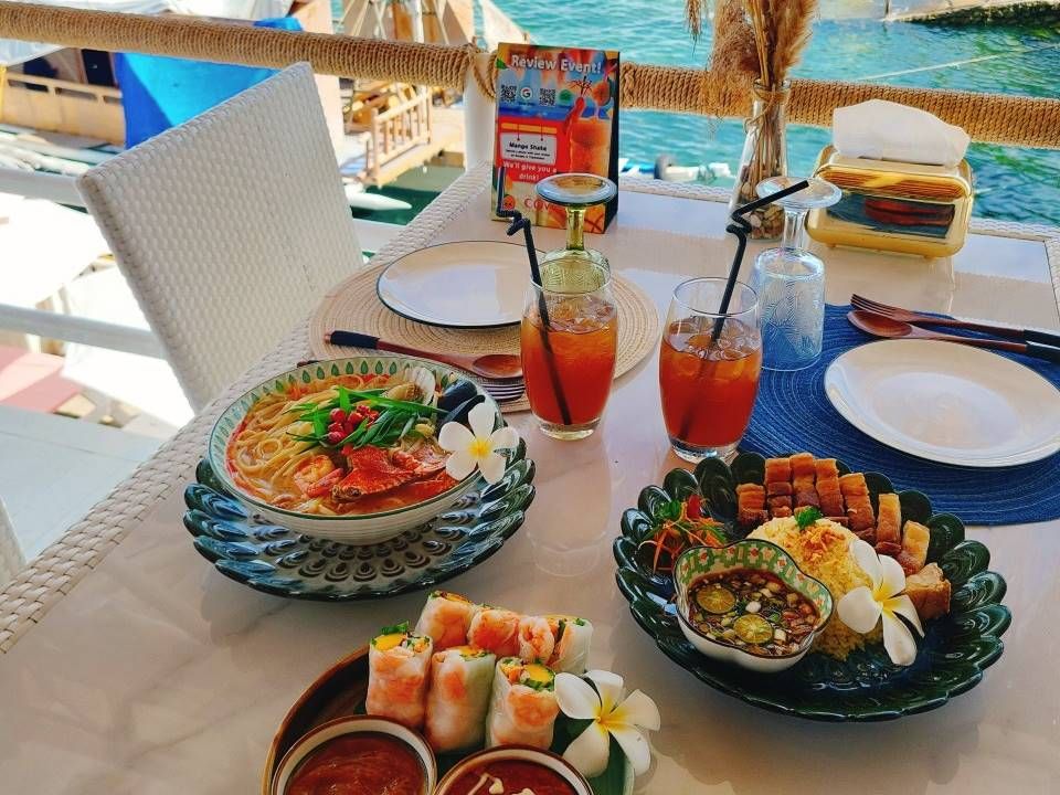 海が見える絶景レストラン☆ザ コーブ ビーチ レストラン（The Cove