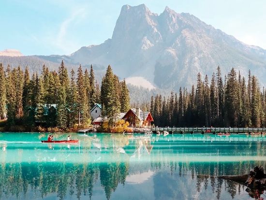 Emerald Lake Lodge 01