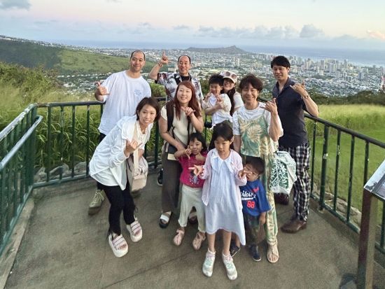 バン貸切チャーター　穴場スポットもご案内！あなた流オリジナルツアー！レストランやアクティビティ予約もお任せ＜1～14名／5～12時間／日本語ガイド／空港送迎可＞