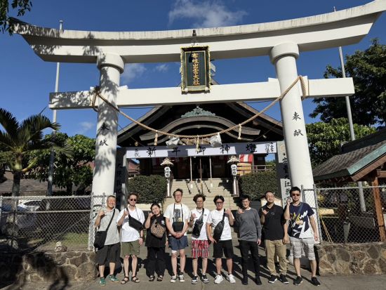 バン貸切チャーター　穴場スポットもご案内！あなた流オリジナルツアー！レストランやアクティビティ予約もお任せ＜1～14名／5～12時間／日本語ガイド／空港送迎可＞