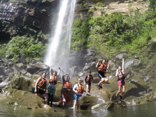 ピナイサーラの滝ツアー 沖縄県が誇る落差55mの滝へ！カヌー＆トレッキング体験も◎＜送迎あり／1日ツアーは昼食付 ＞