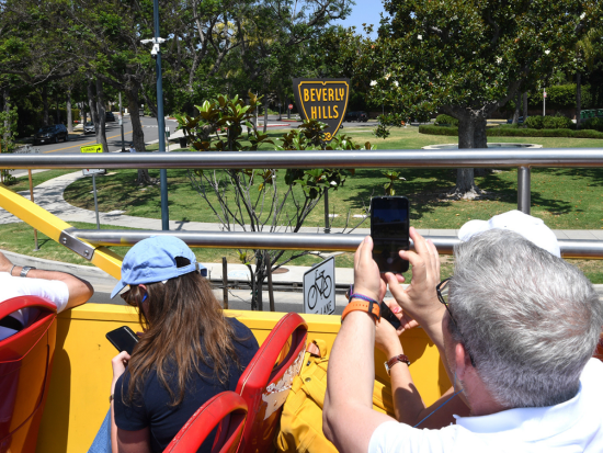 ユニバーサル・スタジオ・ハリウッド 1日入場チケット＋別日の利用OK！乗り降り自由バス24時間チケット（ハリウッドルート） by Starline Tours