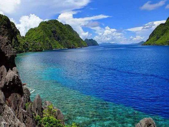 アイランドホッピングツアー　エルニド秘境ビーチめぐり　魅力的な島を訪問＜昼食付き／英語ガイド／エルニド発＞