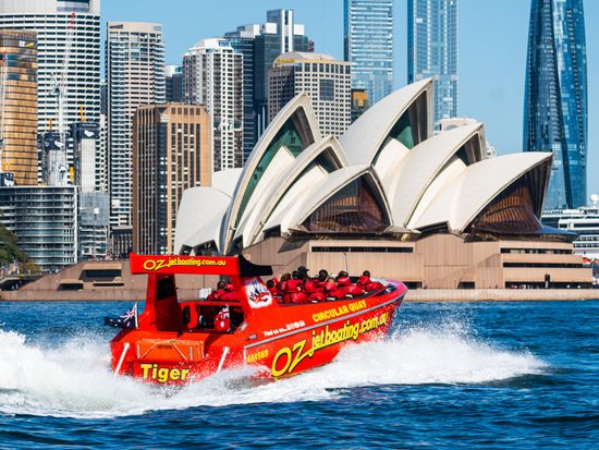 20240411-Oz-Jet-Boat-BlakePhotographic-B1_09415-Enhanced-NR