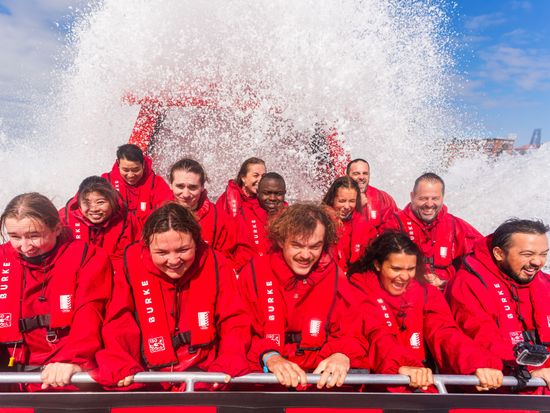 20240411-Oz-Jet-Boat-BlakePhotographic-B2_00441-Enhanced-NR_