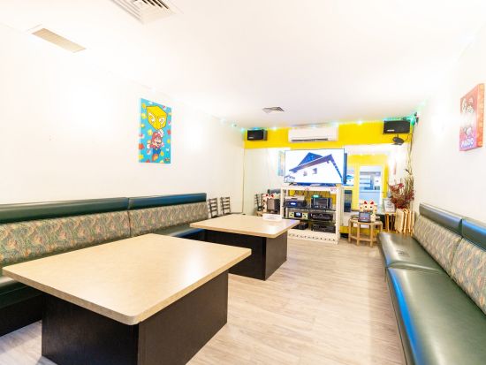 「トーマカラオケ」貸切パーティープラン　結婚式二次会や社員旅行等にオススメ　持ち込み自由＜4～40名／2時間または4時間／ワイキキ送迎可＞