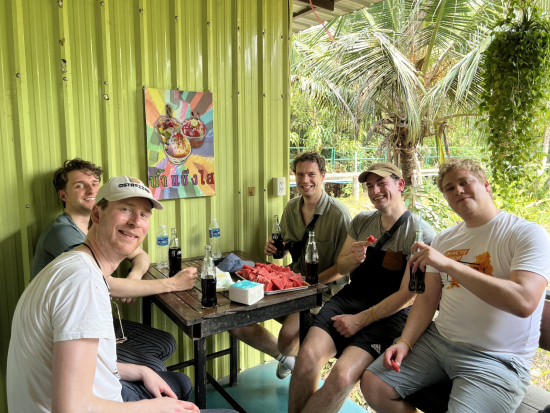 バンコク市内サイクリングツアー　ガイドブックに載らないバンコクの魅力を発見！スナック付き＜モーニングツアー／約4時間／英語ガイド＞