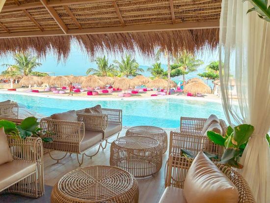 Subic Inflatable Island Beach Club3