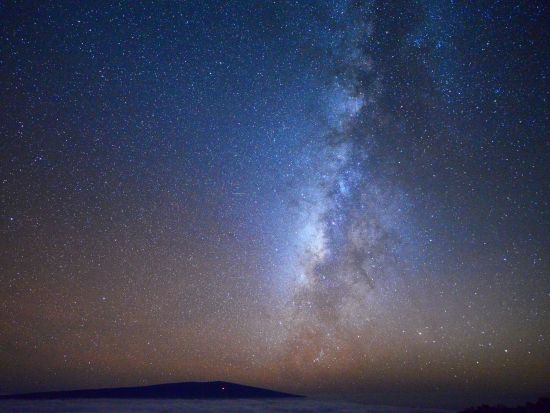 ハワイ島　貸切星空観賞ツアー　星空をバックに記念写真も撮影可能！防寒ジャケットレンタル付き＜2～11人／日本語ガイド／ヒロまたはコナ地区送迎付き＞