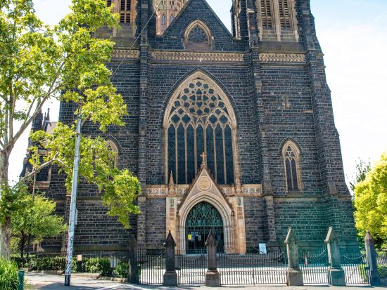 メルボルン市内観光＆ブライトンビーチボックス半日ツアー　世界遺産ロイヤルエキシビションビル＋マーケットなども訪問＜日本語ガイド＞by Mr John Tours