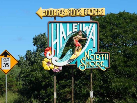 Hawaii_Oahu_Haleiwa Beach_shutterstock_1007177494 (1)