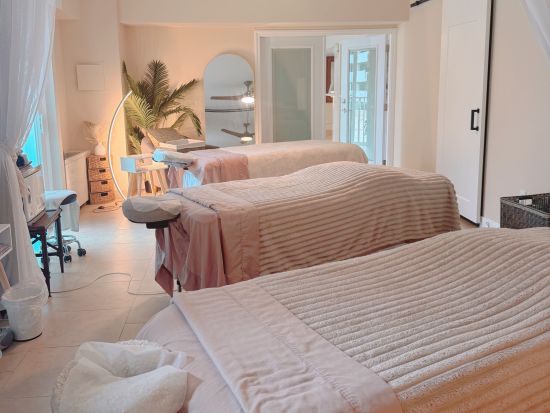 マイ・ハワイスパ&ラウンジ　ロミロミマッサージ　1～3名プランをご用意！アクセス抜群の隠れ家スパで至福のひととき＜アラモアナホテル内＞