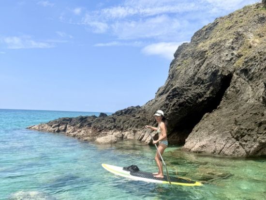 奄美大島SUPツアー　最大3名様までの超少人数制で安心　奄美ブルーをたっぷり満喫！初心者向けまたは経験者向けの選べる2プラン ＜約2時間＞ by Maze奄美