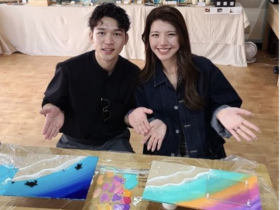 【オーシャンフォトスタンド】レジンアート体験 オリジナルの海と写真でオーシャンフォトスタンド作り＜4歳～／1.5時間／石垣島＞