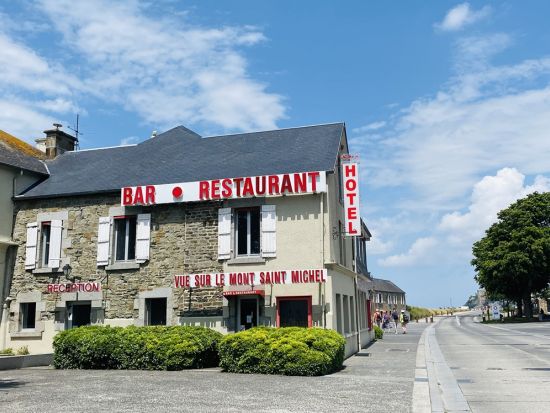 列車で行く！世界遺産モンサンミッシェル1泊2日ツアー　選べる6つのホテル　修道院入場チケット付き＜月～金／朝食付き／パリ発＞