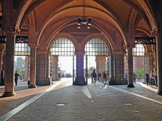 Amsterdam_Rijksmuseum_shutterstock_1215257437