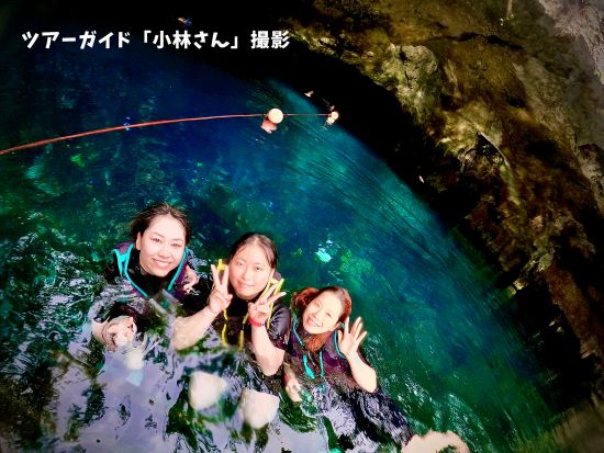 グランセノーテ＋チチェン・イッツァ＋セノーテイキル＋ピンクレイク又はバジャドリード観光　カンクン4大観光地1日周遊ツアー＜日本人ガイド／昼食・送迎付き＞