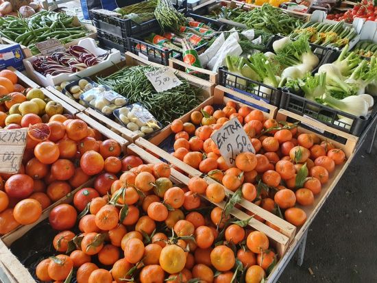 フィレンツェ中央市場で食材を調達＆料理レッスン 本場のトスカーナ料理に挑戦！＜約5時間／英語ガイド＞