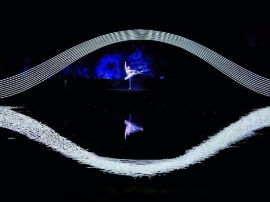 杭州西湖「最も記憶に残るのは杭州（最憶是杭州）」公演チケット予約　伝統×映像美が融合した幻想的な水上ショー