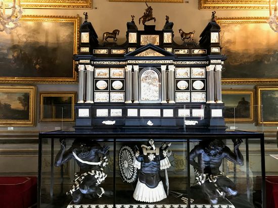 ed92a989519841ec949a38ac5a554f8f