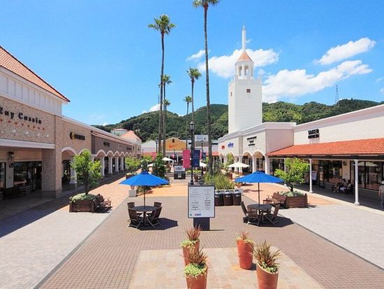 島栖アウトレット3