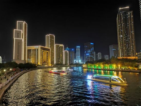 【天津発・天津市内1日観光】天津の魅力を1日で体感！ナイトクルーズ付き＜専用車／日本語ガイド／天津駅発着＞