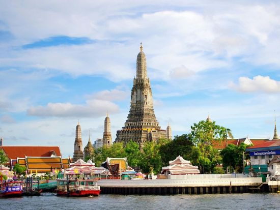 4つ星ブティックホテル「サラ ラタナコーシン」食事券＆事前予約サービス ＜タイ料理／朝食＞