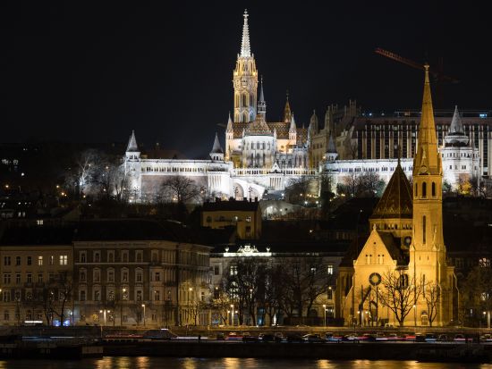 ドナウ川　ナイトクルーズ ＜22時出発／ブダペスト発＞