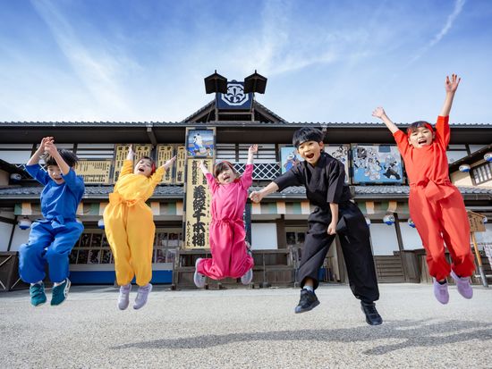 963XZ_5e3ec5ab-23aa-476e-a507-2d