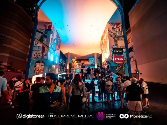 「LEVELS Club（レベルズ クラブ）」事前予約　バンコクの人気クラブもVIP席確約でスムーズに入店！ ＜1～8名／ドリンク付き／スクンビットソイ 11＞