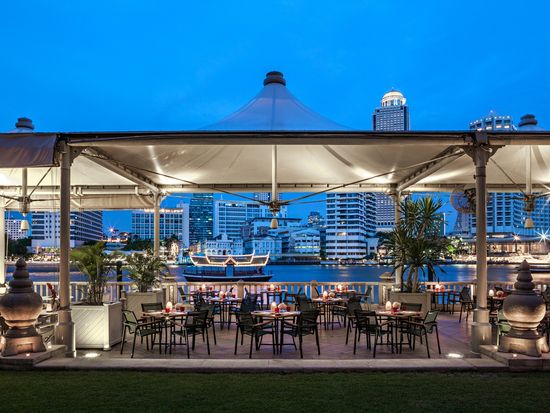 The Peninsula Bangkok_River Cafe & Terrace (5)