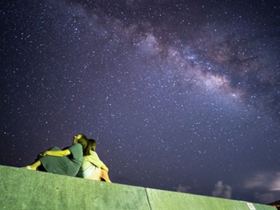 星空フォトツアー 夜空をバックに特別な一枚を撮影＜約2時間／送迎可／石垣島＞