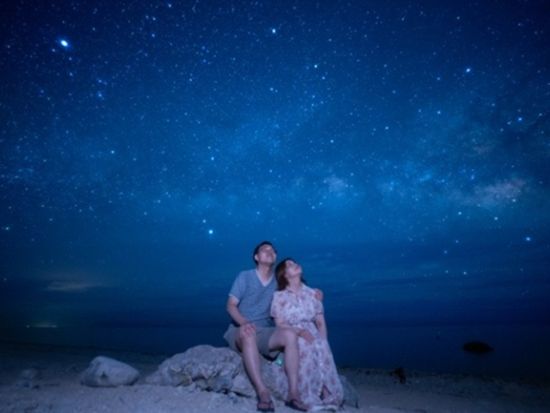 星空フォトツアー 夜空をバックに特別な一枚を撮影＜約2時間／送迎可／石垣島＞