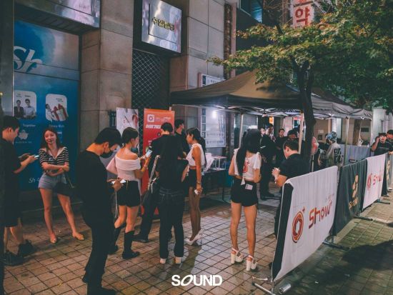 「サウンド（SOUND）」VIPシート事前予約　ソウルの人気クラブもVIP席確約でスムーズに入店！＜1～13名／ドリンク付き／江南＞