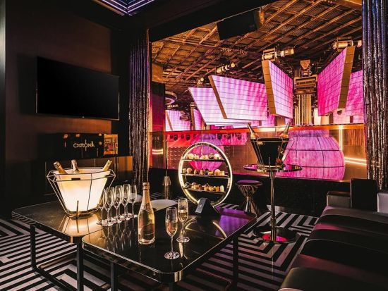 「クロマ（CHROMA）」VIPシート事前予約　ソウルの人気クラブもVIP席確約でスムーズに入店！＜1～6名／ドリンク付き／仁川＞