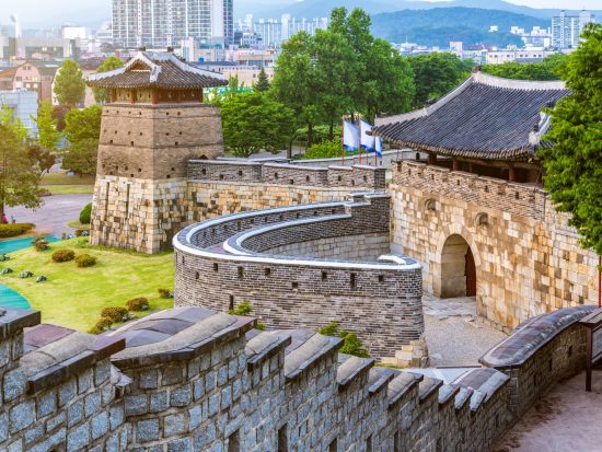 龍仁大長今パーク(旧MBCドラミア)＋水原華城＋華城行宮観光ツアー＜終日／日本語ガイド／昼食付／ホテルお迎え・明洞解散＞