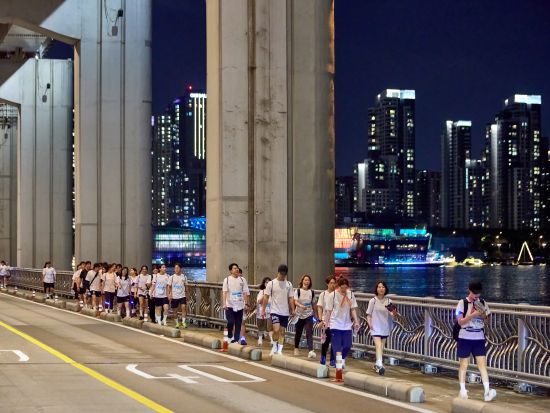 8月1日限定！漢江ナイトウォーク2026　夜の漢江沿いを14km歩くウォーキングイベント ＜ソウル発＞