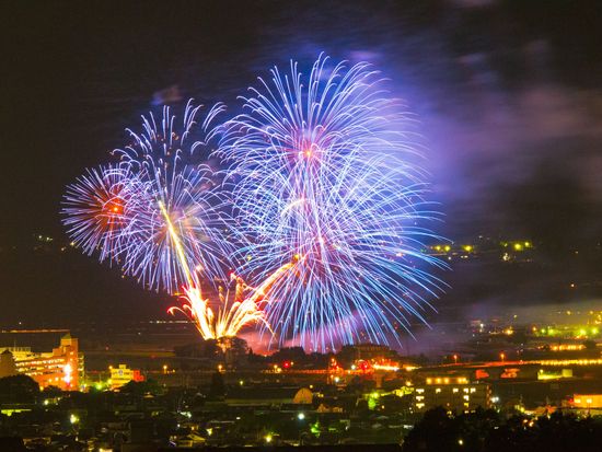 ④_h2402_特選「夜空の祭典」森輝美