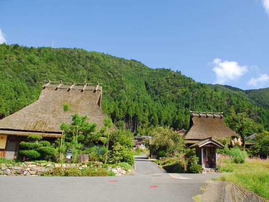 Japan_Kyoto_Miyama_shutterstock_531679516