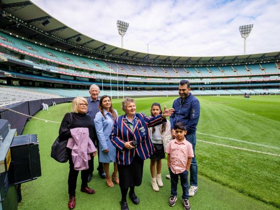 スポーツ地区ウォーキングツアー　MCG（メルボルン・クリケット・グラウンド）見学付き！＜午前or午後／英語ガイド／メルボルン発＞