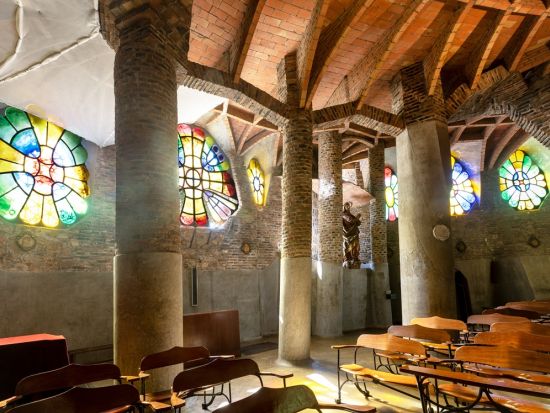 コロニア・グエル教会　入場チケット事前予約＜日本語オーディオガイド付き＞＊申込と同時に即予約確定