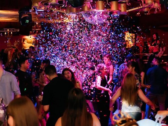 070619-mixx-neon-beatz