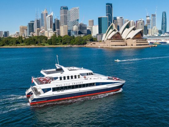 【観光クルーズ】シドニー湾の絶景と伝統的なデヴォンシャーティーを堪能　シドニーの歴史についてライブ解説付き！＜午後／英語／シドニー発＞