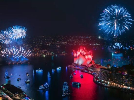 【2025年12月31日】大晦日限定！キャプテンクック3号 カウントダウンクルーズ by Captain Cook Cruise