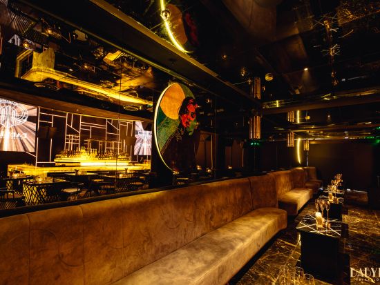 「Babylon Ultra Lounge（バビロン）」事前予約　ホーチミンの人気クラブもVIP席確約でスムーズに入店！ ＜1～8名／ドリンク付／ベンタン市場＞