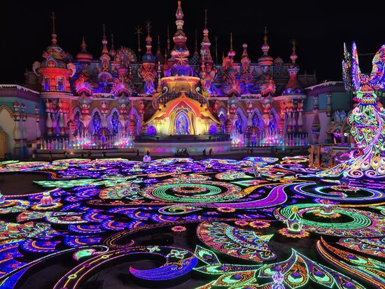 Thailand_Phuket_Carnival Magic_shutterstock_2624408289