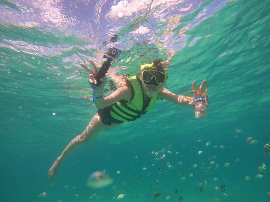 ローカル感満載！ハドサンビーチで遊ぶ1日ツアー＋BBQランチ＋シュノーケル＜往復送迎／マクタン島またはセブシティ発／英語ドライバー／日本語スタッフ＞