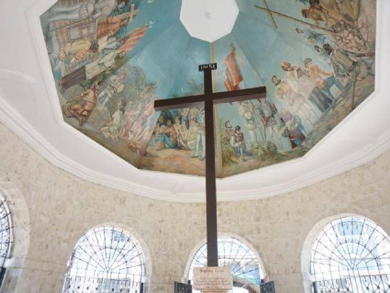 セブ市内観光＋五つ星ホテルのアフタヌーンティ＆ショッピング＜午後／日本語ガイド／送迎付き＞