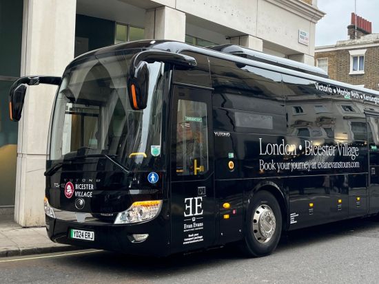 大型アウトレットモール「ビスタービレッジ」　往復バスチケット事前予約＜ロンドン発＞