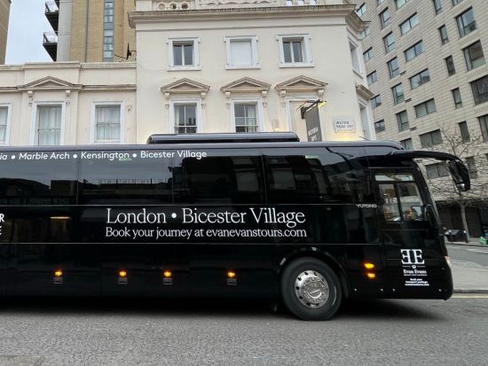 大型アウトレットモール「ビスタービレッジ」　往復バスチケット事前予約＜ロンドン発＞